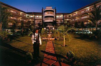 Sentinel Executive Apartment Hotel Pretoria-Noord Esterno foto
